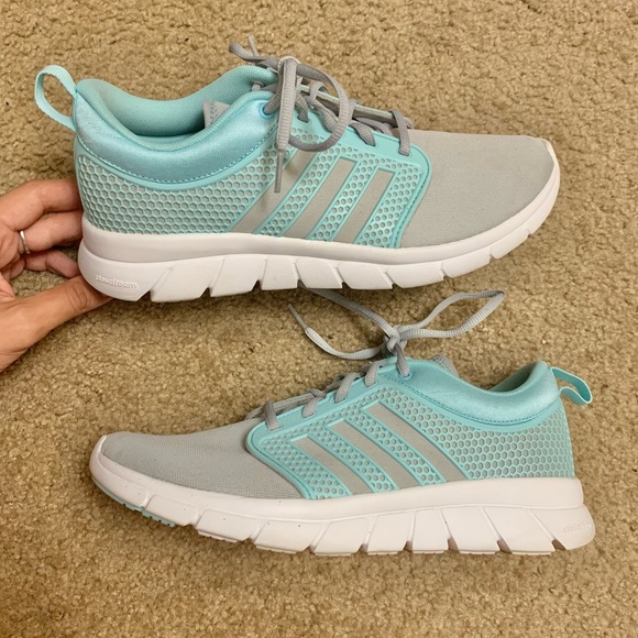 Womens Adidas Cloudfoam Groove Sneakers - Picture 3 of 6